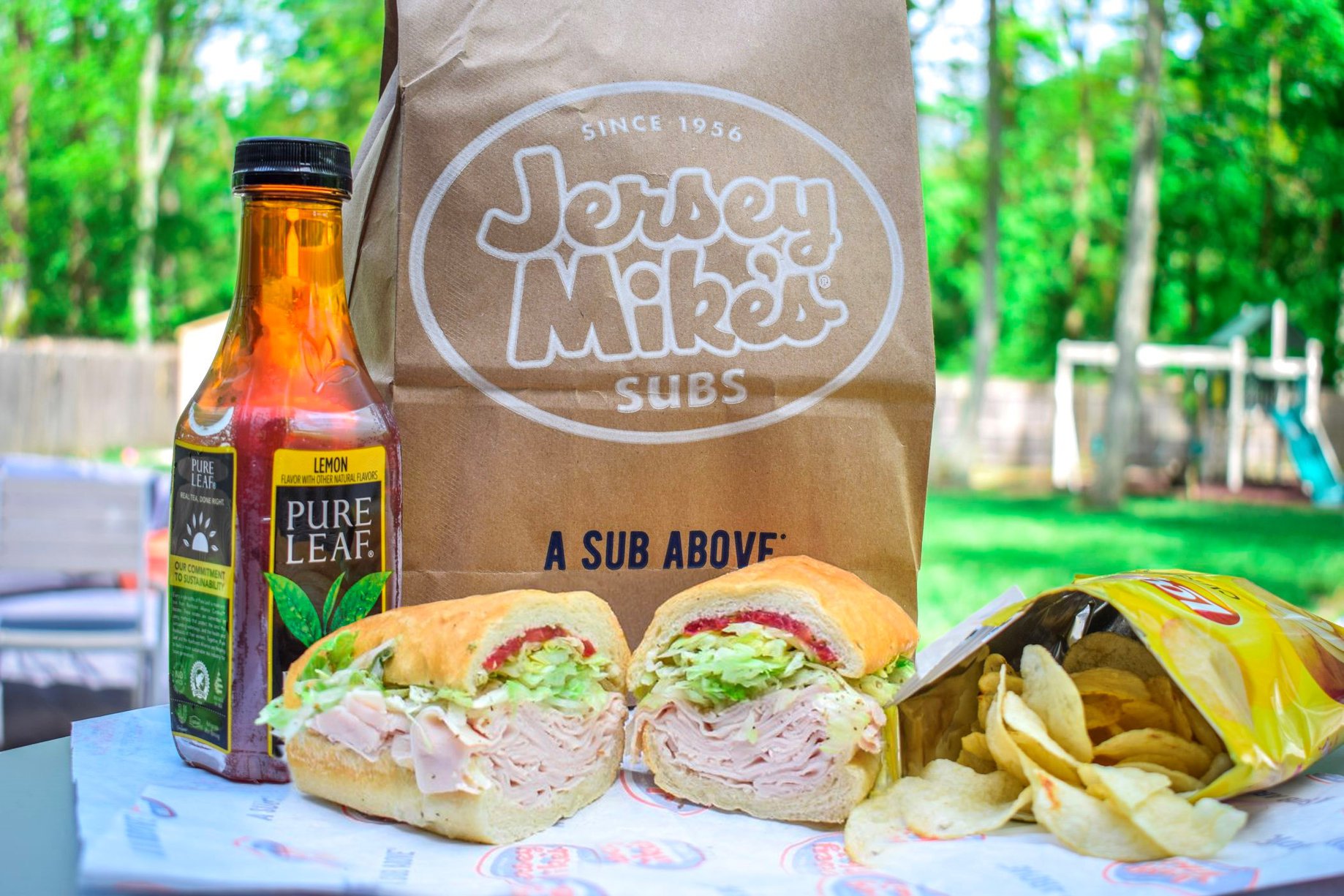 jersey mike's logo and take out bag