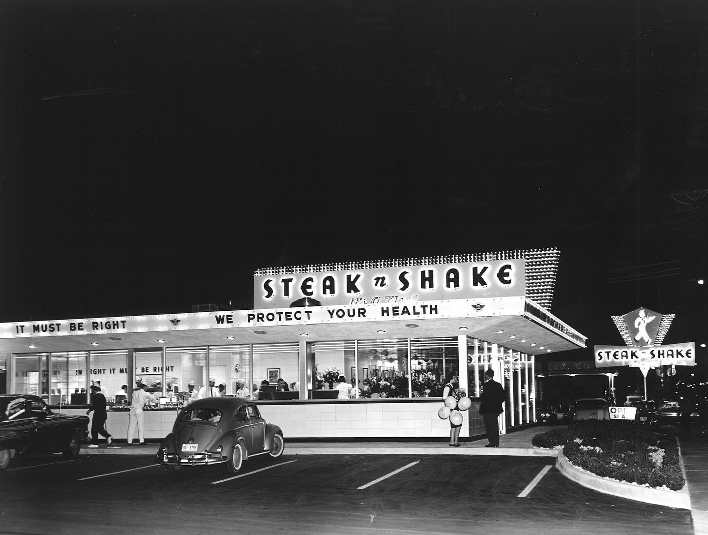 steak 'n shake old location retro